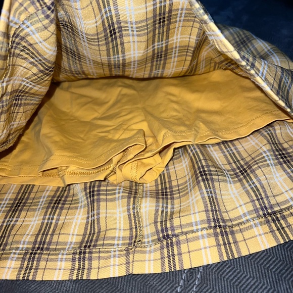 TRUCE Yellow Plaid Girls’ Skirt - Picture 3 of 6